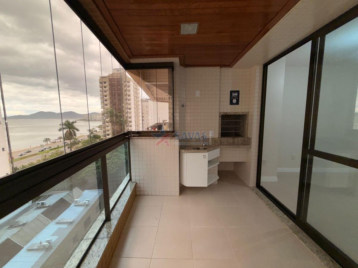 AMPLO 3 SUÍTES - 2 VAGAS - PERTO DO CATARINENSE - BEIRAMAR